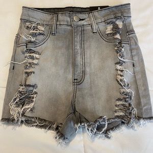(NWT) Fashion Nova Grey Distressed Shorts